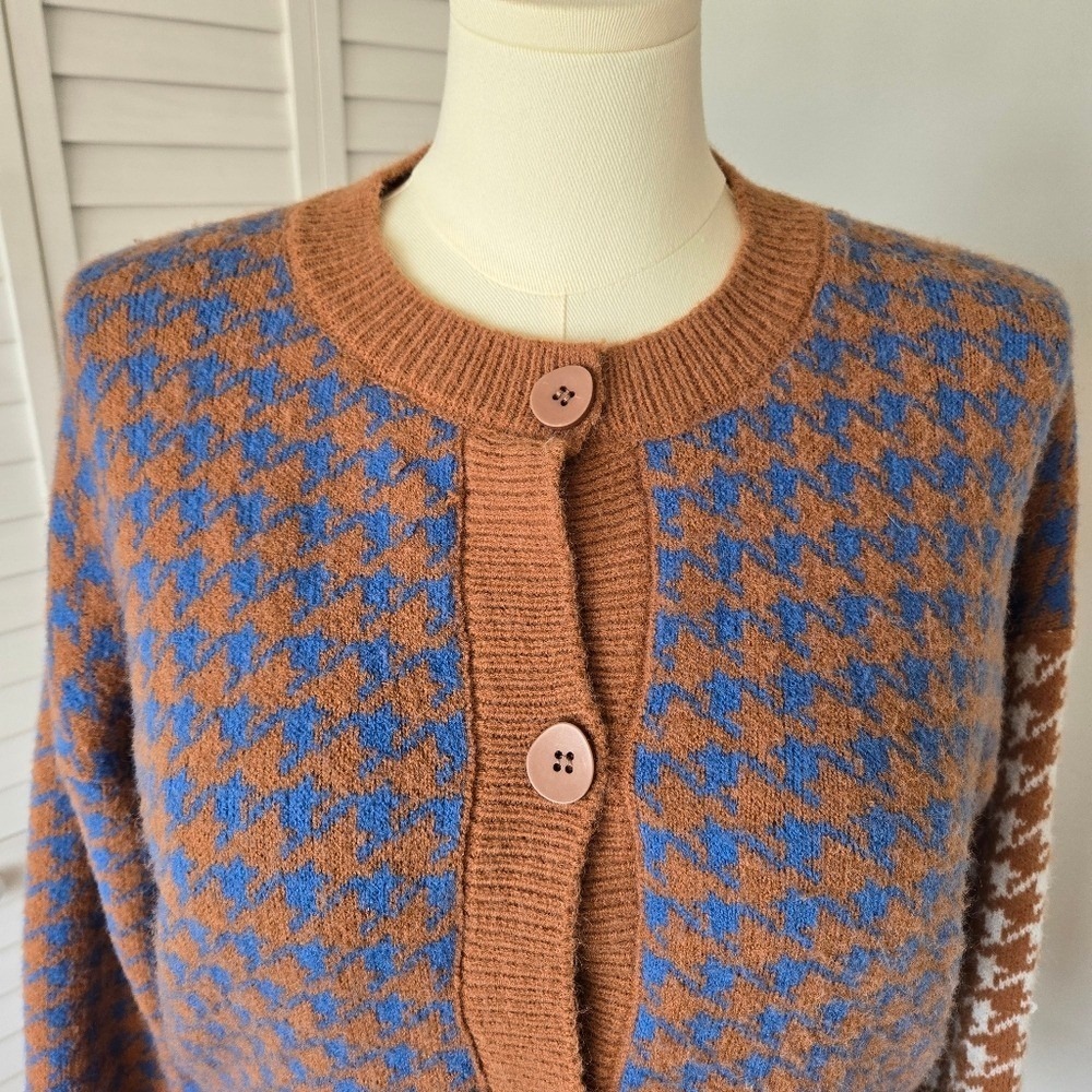 Brown & Blue Mixed Houndstooth Knit Cardigan Size L Cozy Soft Preppy Retro Fall - Picture 4 of 9